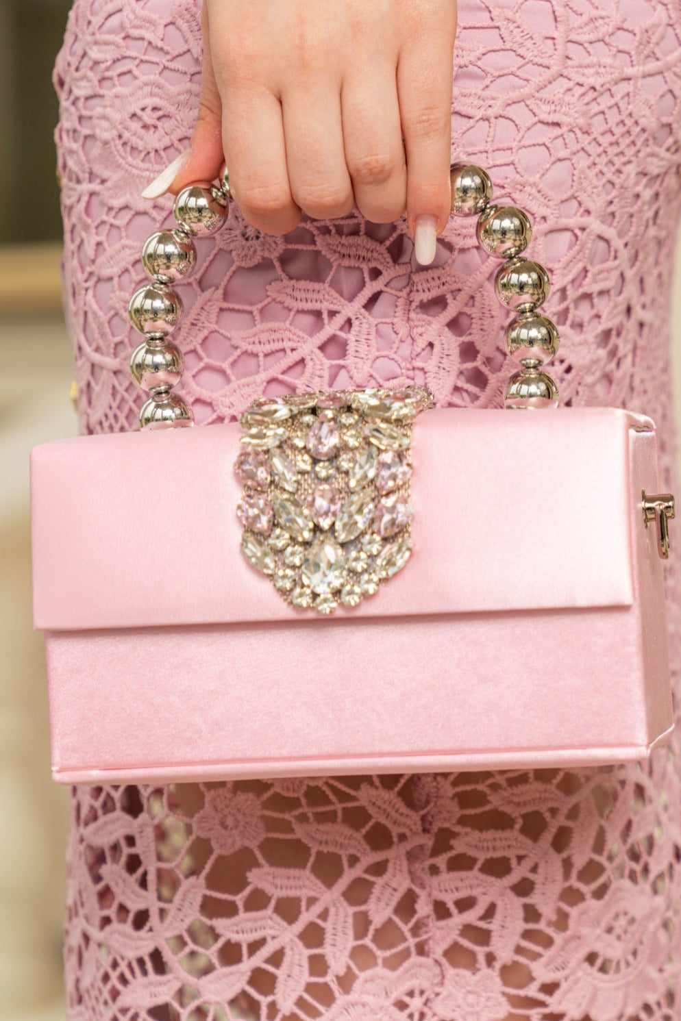Celeste - Bolso de Satén con Adornos de Diamantes - Rosa