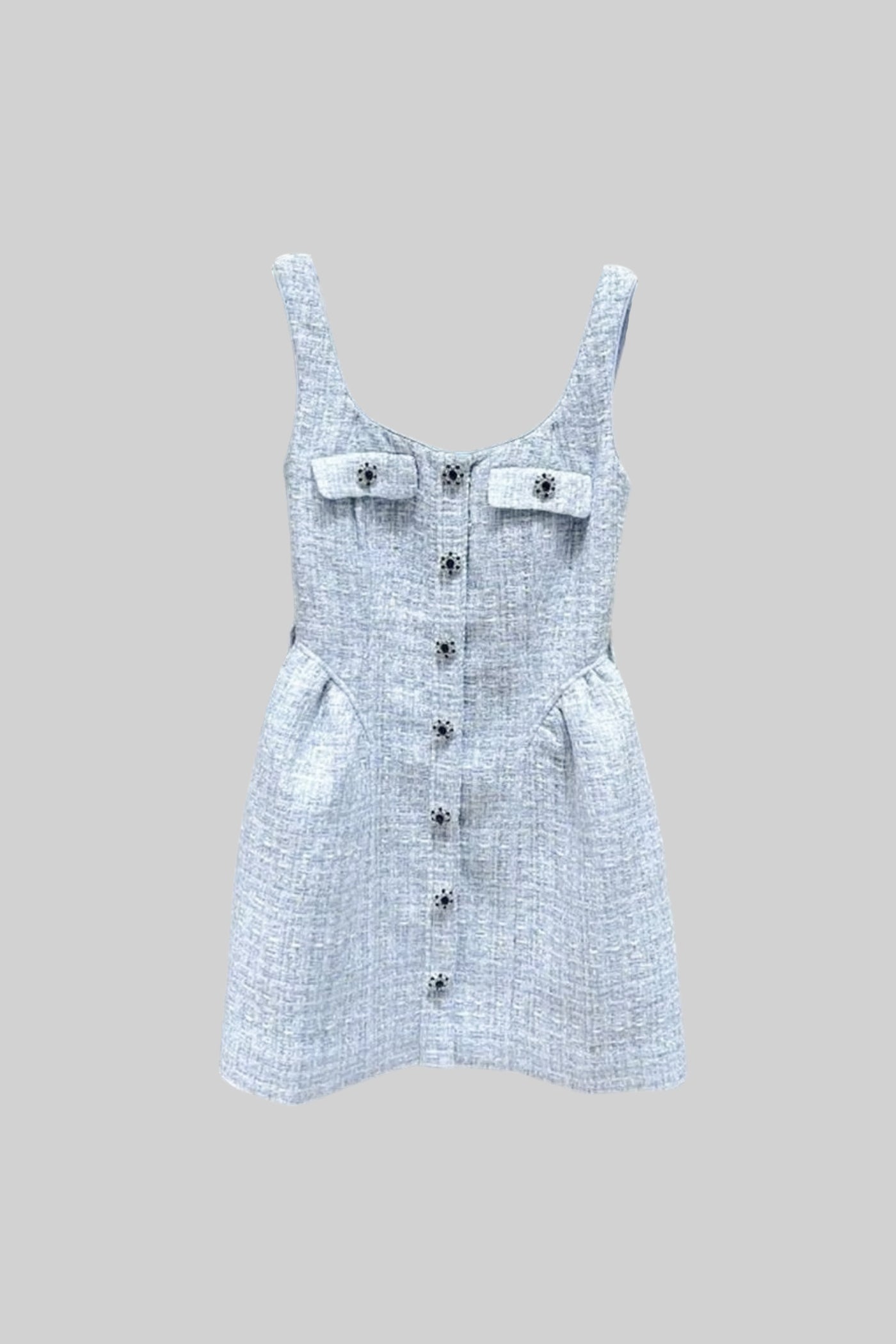 Camila - Vestido Mini Texturizado con Corpiño Ajustado y Botones Contrastantes - Azul Claro