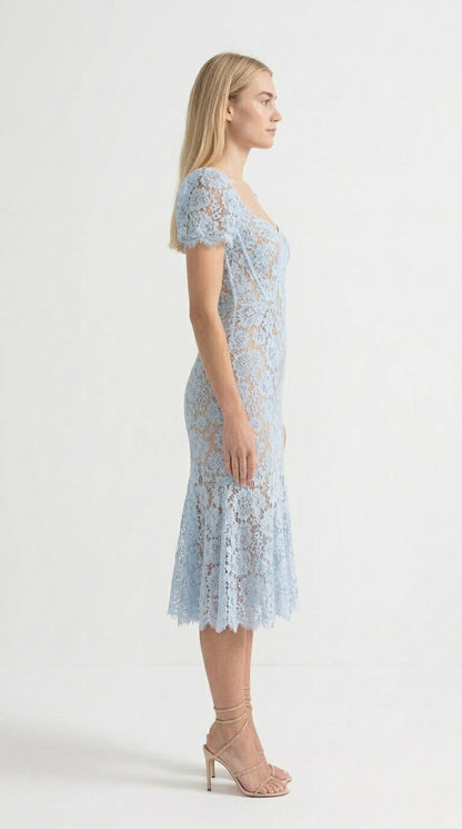 Natalia - Vestido de Encaje con Manga Corta y Delicado Cinturón a Juego - Azul