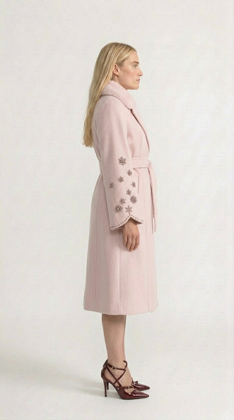Carolina - Abrigo de Lana con Adornos y Cuello de Piel de Zorro - Rosa